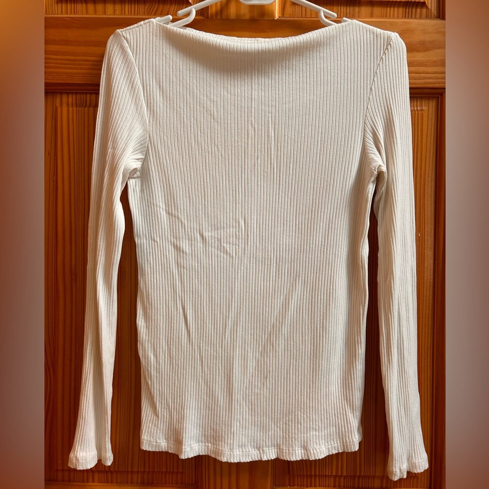 CLASSIC Ribbed Long Sleeve Top